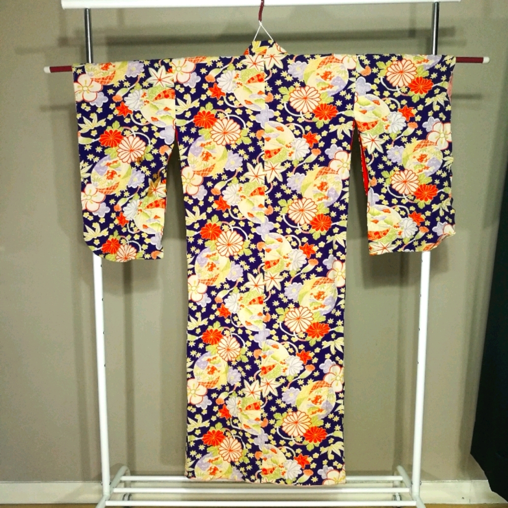 Vintage Purple Floral kimono 👘 robe fully lined